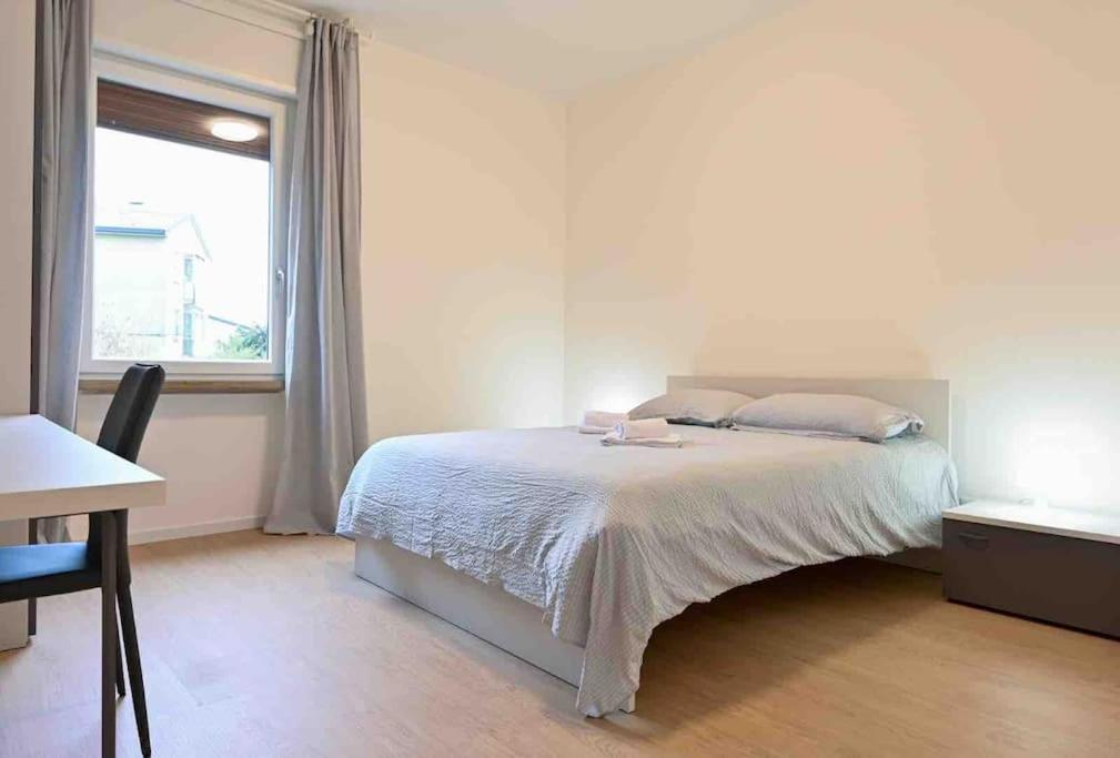 -Free Parking & Wifi- 10 Minuti Dal Centro Apartment Padova Bagian luar foto