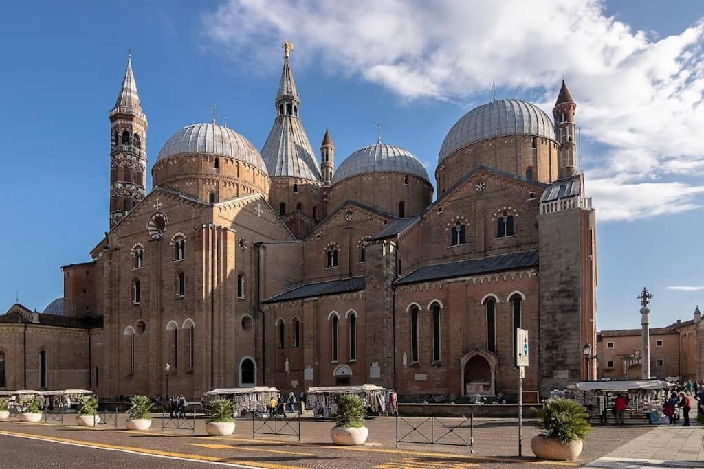 -Free Parking & Wifi- 10 Minuti Dal Centro Apartment Padova Bagian luar foto