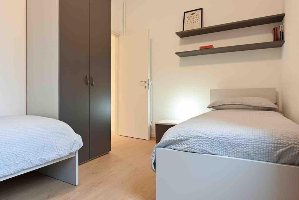 -Free Parking & Wifi- 10 Minuti Dal Centro Apartment Padova Bagian luar foto